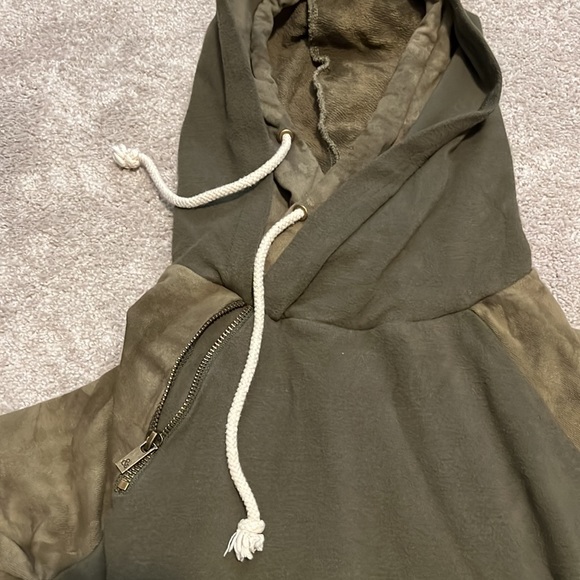 Ampersand Women’s Medium Hoodie - Picture 2 of 4